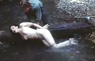 فاكر أفلام أجنبية إباحية الوزن امرأة سوداء في كس في السيارة