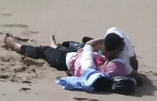 شاب مواقع اباحيه اجنبيه أمريكي يستمني على الأريكة