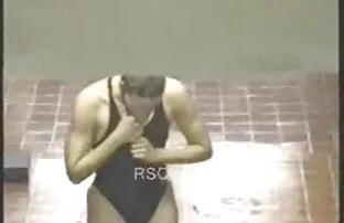 شقراء مع وشم كبير مواقع اباحيه اجنبيه على وركها الشرج