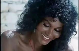 نما الطفل افلام اجنبية اباحية سكس على القليل من الدهون.