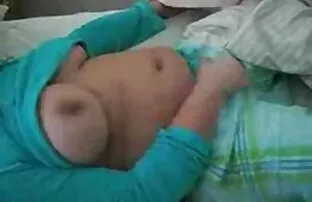 امرأة افلام اجنبيه رومانسيه اباحيه جميلة بالإصبع الحمار و L. في نفس الوقت باستخدام آلة الجنس