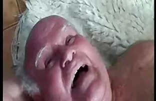 متعرج عاطفي سعيد شريك عيد ميلاده مع اللسان افلام اباحيه اجنبي