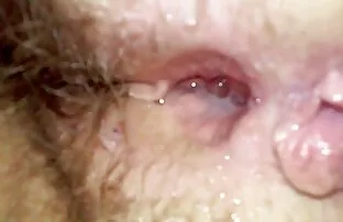 رفيق في زي الشرطة تمارس الجنس مع كلب في الشارع مواقع اباحيه اجنبيه