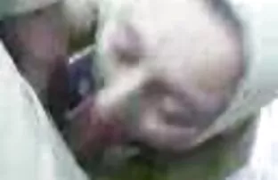 سمنة في النظارات مشاهدة افلام اجنبية اباحية استمناء كس مع دسار في المكتبة