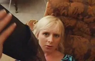 Bbw ناضجة مواقع افلام اباحية اجنبية يعطي نفسها لزوجها في الجنس الشرجي في الحمام على المرآة