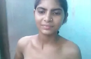 امرأة ناضجة مص افلام اباحيه اجنبى الديك قرب على الدرج