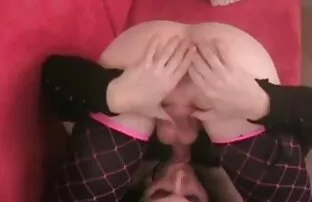 شاب افلام اجنبيه رومانسيه اباحيه مارس الجنس ناضجة ، المدبوغة مع الحليب